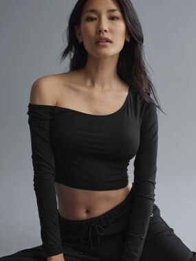 Alo Yoga Asymmetric Sheer Glow Long Sleeve